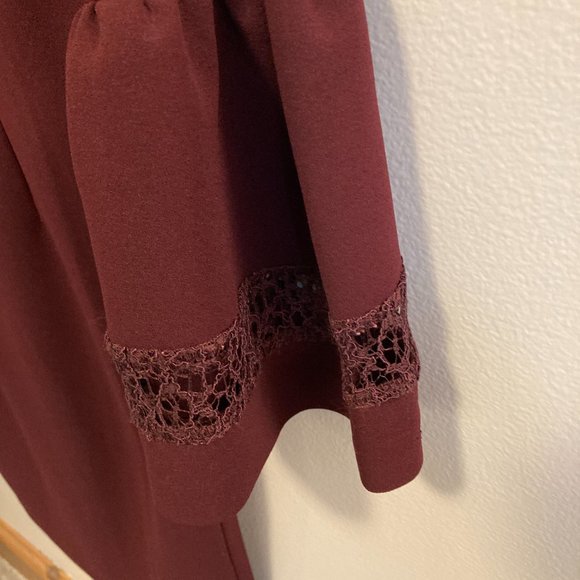 Antonio Melani Shift Dress Burgundy Sz 4 w/Lace Details Bell Sleeves Minimalist - Picture 7 of 13